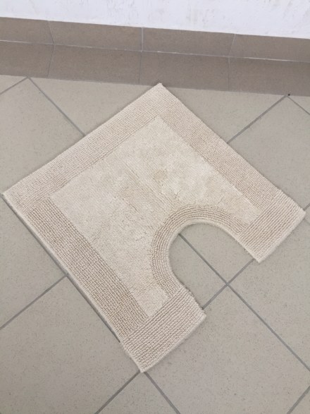Коврик хлопковый под унитаз 60X60 кремовый QUATRO ПОЛЬША 851573