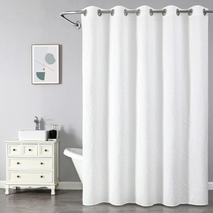 Штора для ванной комнаты белая 1820D