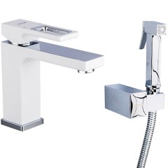 Смеситель на раковину с гигиенической лейкой Gappo G1017-1